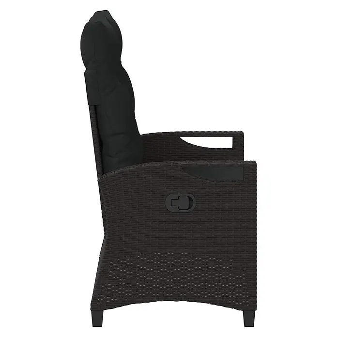 Furnicato Gartenbank pulverbeschichtet - B x T x H: 60 x 105 x 112 cm, Schwarz - Dunkelbrauner Rattan-Gartenliegestuhl mit schwarzen Polstern.