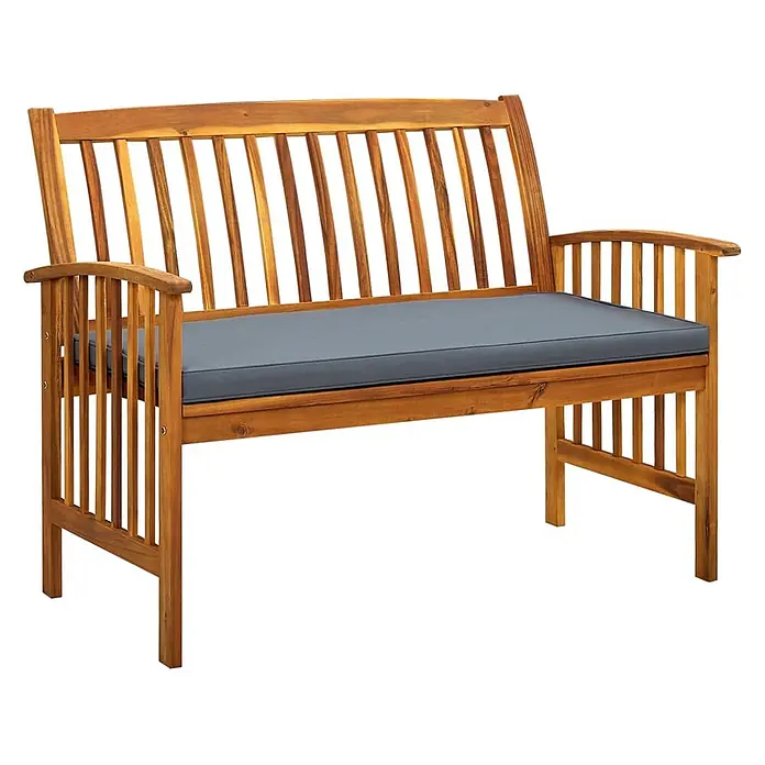 Furnicato Gartenbank Akazien-Massivholz geölt - B x T x H: 119 x 64 x 90 cm, Dunkelgrau - Eine hölzerne Gartenbank mit Lattenrückenlehne und Armlehnen, ausgestattet mit einem bequemen grauen Sitzkissen.