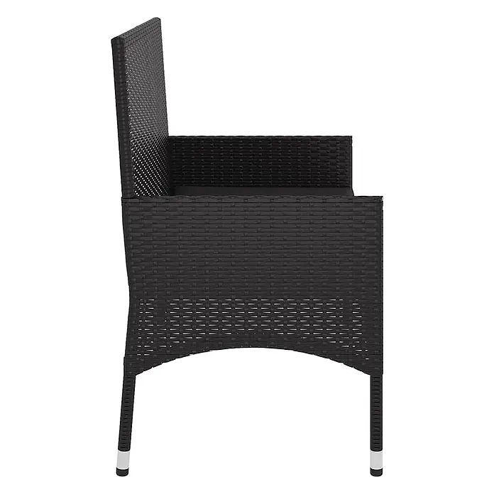Furnicato Gartenbank - Schwarz - Schwarzer Polyrattan Outdoor-Sessel mit schwarzem Kissen und hellen Fußkappen.