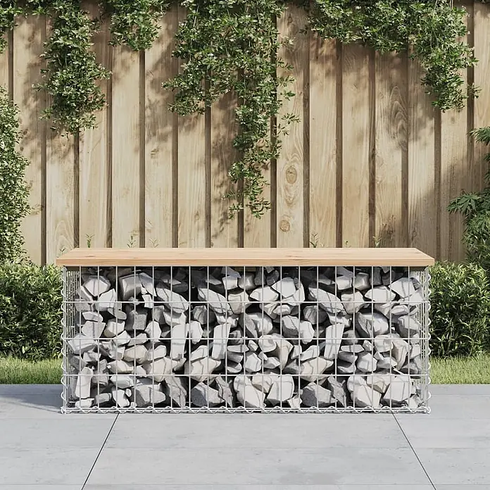 Furnicato Gartenbank - B x T x H: 44 x 103 x 42 cm, Natürliche Kiefer - Gabionenbank mit grauen Steinen und natürlicher Holzplatte.