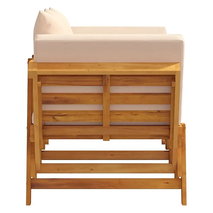 Furnicato Gartenbank Akazien-Massivholz geölt - B x T x H: 205 x 74 x 66 cm, Beige - Seitenansicht eines hölzernen Outdoor-Sofas mit hellen Kissen und Lattenrost aus Akazienholz.