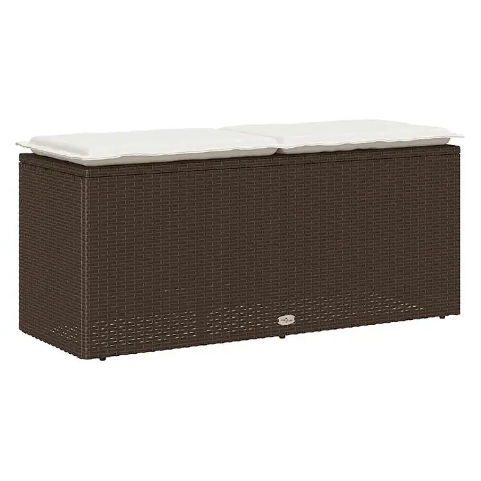 Furnicato Gartenbank PE-Rattan - B x T x H: 110 x 40 x 44 cm, Braun - Dunkelbraune Rattan-Aufbewahrungsbox mit zwei weißen Kissen.