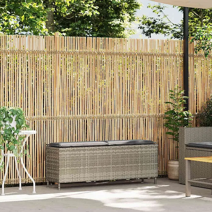 Furnicato Gartenbank PE-Rattan - B x T x H: 110 x 30 x 40,5 cm, Hellgrau und Dunkelgrau - Natürlicher Bambus-Sichtschutz im Außenbereich, bietet eine natürliche Barriere auf einer Terrasse.