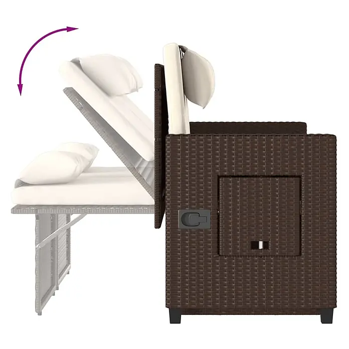 Furnicato Gartenbank - B x T x H: 58 x 58 x 83 cm, Braun - Braunes Outdoor-Rattansofa mit verstellbarer Rückenlehne und cremefarbenen Kissen.