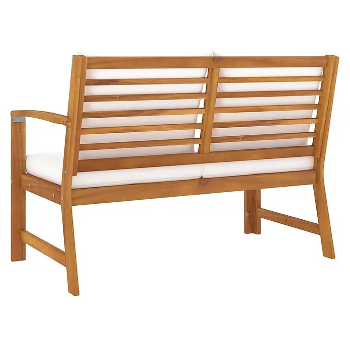 Furnicato Gartenbank - Creme - Zweisitzige Gartenbank aus hellbraunem Holz mit Lattenrückenlehnen und zwei weißen Sitzkissen.