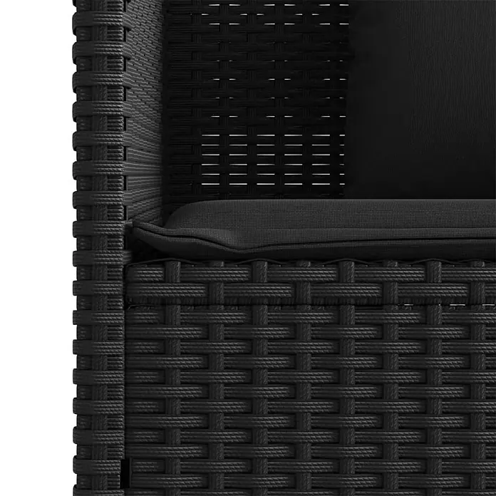 Furnicato Gartenbank - B x T x H: 120 x 50 x 90,5 cm, Schwarz - Schwarzes Loungemöbel-Element in Rattan-Optik mit dunkelgrauen Kissen, zeigt geflochtene Textur.