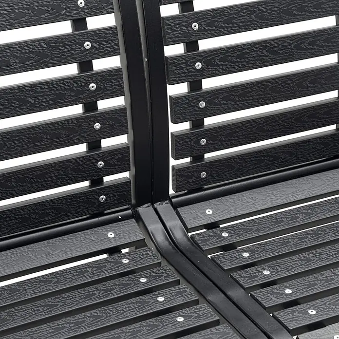 Furnicato Gartenbank WPC - B x T x H: 231 x 60 x 81 cm, Schwarz - Nahaufnahme einer schwarzen Outdoor-Sitzbank mit Lamellen aus strukturiertem Kunststoff und robustem schwarzem Metallrahmen.