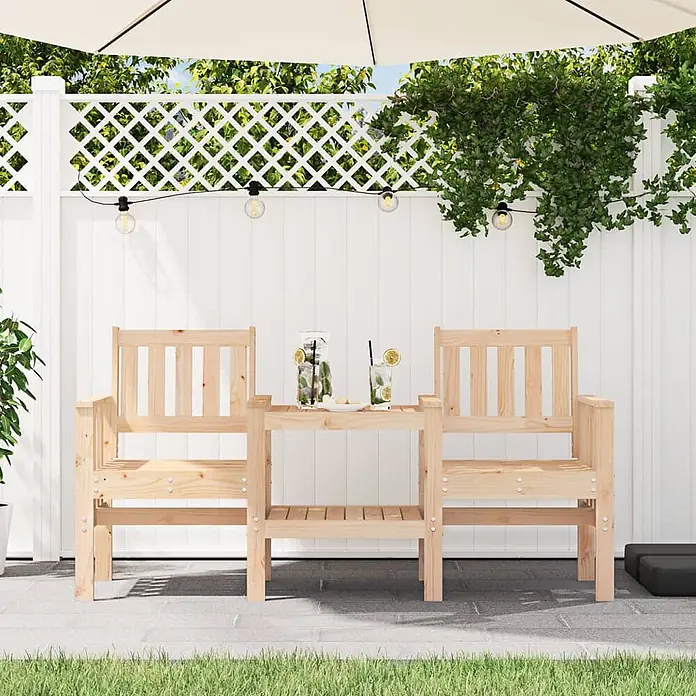 Furnicato Gartenbank - Natürliche Kiefer - Gartensitzgruppe aus hellem Holz mit zwei Sesseln und integriertem Beistelltisch.