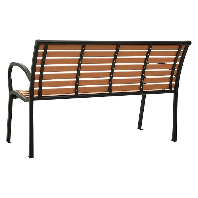 Furnicato Gartenbank WPC - B x T x H: 116 x 59 x 81 cm, Braun - Schwarze Metallbank mit brauner Lamellen-Sitzfläche und Rückenlehne, von hinten rechts gesehen.