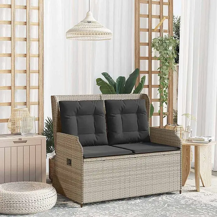 Furnicato Gartenbank - B x T x H: 95 x 110 x 95 cm, Hellgrau - Beige Rattan-Aufbewahrungsbank mit dunkelgrauen Kissen, bietet Sitzgelegenheiten und Stauraum für den Außenbereich.
