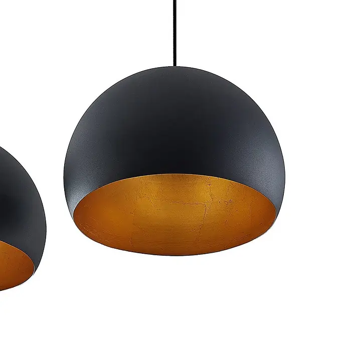 Lindby Pendelleuchte Tarjei - L x B x H: 146 x 40 x 28 cm, schwarz, Schwarz, gold, E27 - Dunkelgraue kugelförmige Pendelleuchten mit texturierter goldener Innenseite.