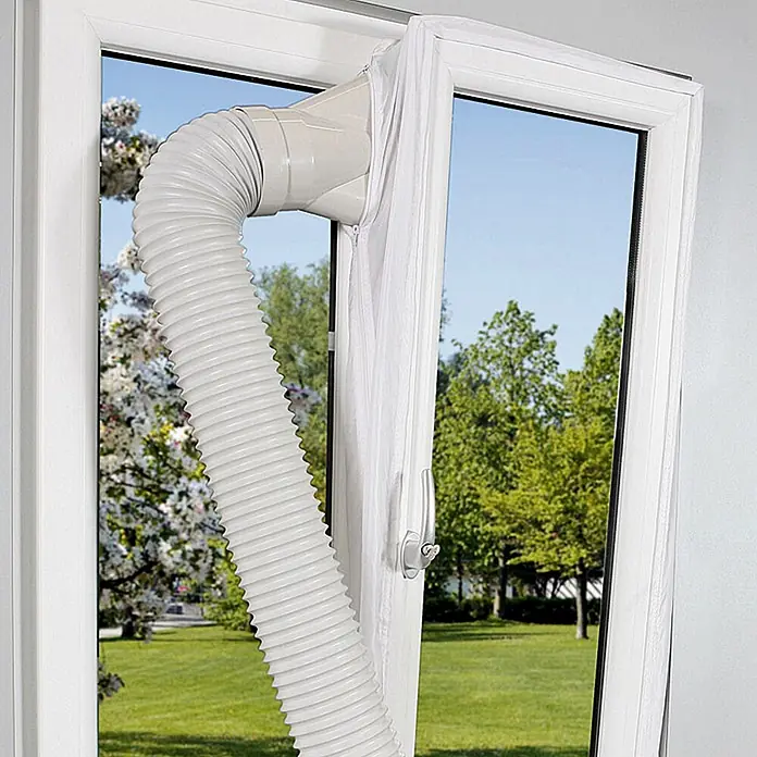 WDH Mobiles Klimagerät Fensterabdichtung Window Kit, verhindert Eindringen von Hitze und Insekten - Weiß - Weißes Stoff-Fensterabdichtungsset für mobile Klimaanlagen mit Adapter und flexiblem Schlauch, im Fenster montiert.