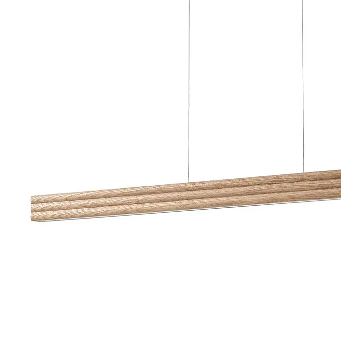 Lucande Pendelleuchte Annetta - L x B x H: 117 x 5,5 x 6 cm, Holz hell, Holz hell, grau - Lineare Pendelleuchte aus hellem Eichenholz mit drei gerillten Holzstäben, an dünnen Drähten aufgehängt.