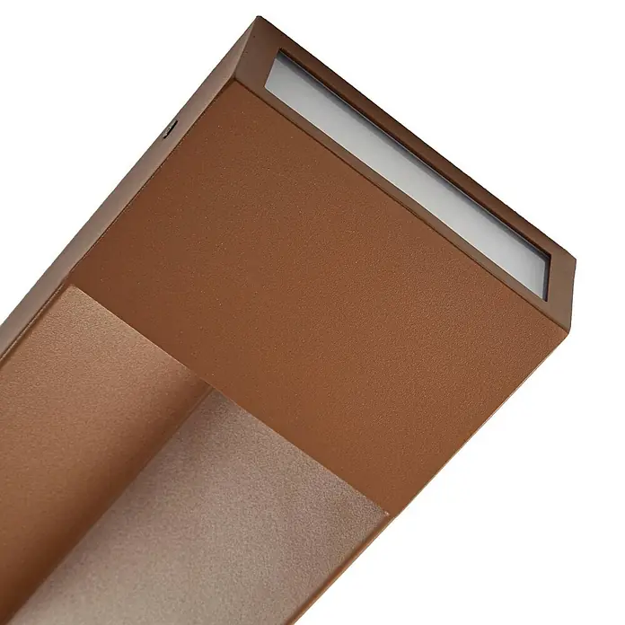 Lucande Außenwandleuchte Kaholo - braun / rost, braun / rost, IP44 - Braune, texturierte, rechteckige Außenwandleuchte mit integriertem oberen Lichtstreifen und Abwärtsbeleuchtungsöffnung.