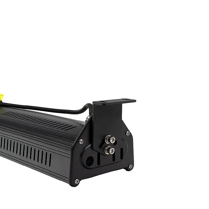 Enovalite LED-Strahler LED-Hallenstrahler - 200 W, 24.000 lm, 5.000 K, L x B x H: 1.115 x 115 x 105 mm, IP65 - Schwarze LED-Lichtleiste aus Metall mit belüftetem Gehäuse und verstellbarer Halterung.