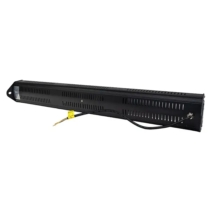 Enovalite LED-Strahler LED-Hallenstrahler - 150 W, 18.000 lm, 5.000 K, IP65 - Schwarze, längliche, rechteckige Leuchte mit Lüftungsschlitzen und angeschlossenem Stromkabel.