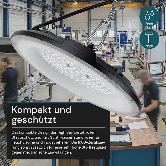Luxula LED-Strahler LED-Hallenstrahler - 200 W, 20.000 lm, 5.000 K, L x B x H: 332 x 332 x 83 mm, IP65 - Schwarze LED-Hallenleuchte, in einer Fabrik aufgehängt, mit IP65 Staub-/Wasserschutz und IK08 Stoßfestigkeit.