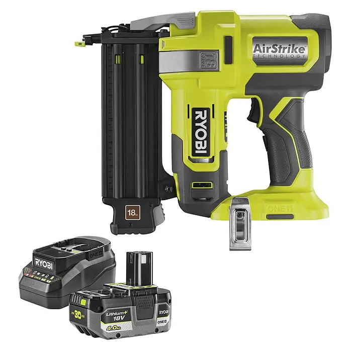 Ryobi ONE+ Maschinenpaket - Akku-Nagler R18GN18-0 + gratis Starter-Kit - Grüne und schwarze Ryobi Akku-Nagelpistole mit 18V Akku und Ladegerät, mit AirStrike-Technologie.