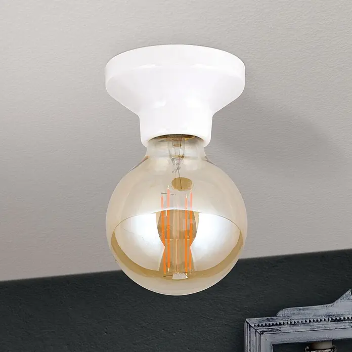 Orion Leuchten Deckenleuchte rund - E27 - Weiße Keramik-Deckenleuchte mit großer, kugelförmiger bernsteinfarbener LED-Filamentlampe.