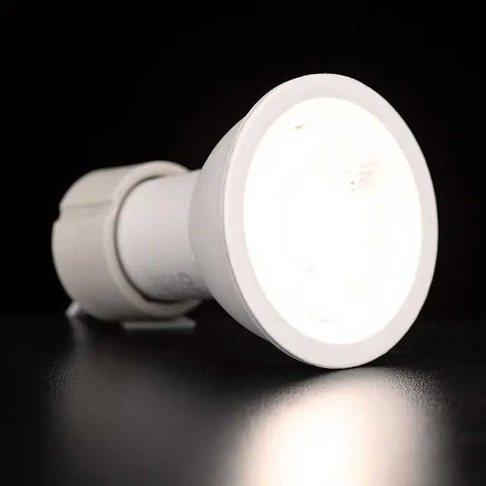 Orion Leuchten LED-Lampe - GU10, Nicht Dimmbar, Warmweiß, 370 lm, 5 W - Beleuchtete weiße LED-Spotlampe.