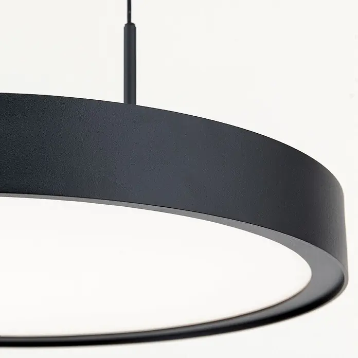 Orion Leuchten Pendelleuchte - L x B x H: 33,5 x 33,5 x 180 cm, Sonstige - Schwarze runde Pendelleuchte mit texturierter Oberfläche und weißem Diffusor.