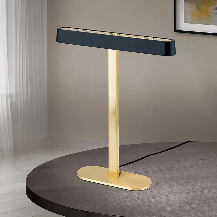 Orion Leuchten LED-Tischleuchte - 12 W, L x B x H: 27,5 x 3,5 x 34 cm, Warmweiß - Elegante Tischleuchte in Dunkelblau und Messing mit horizontalem Lichtbalken für moderne Tische.