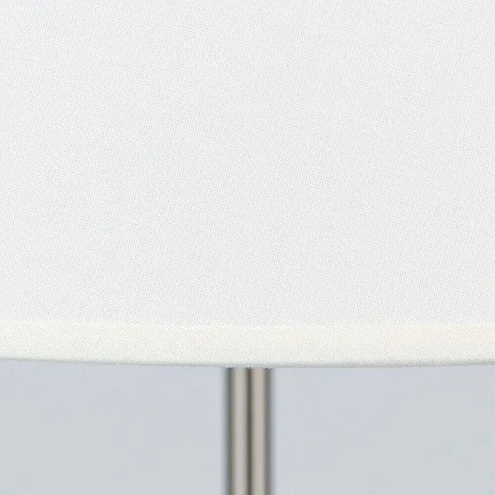 Orion Leuchten Stehleuchte - 40 W, Höhe: 165 cm, E27 - Detail eines weißen Stofflampenschirms und Metalllampenständer.