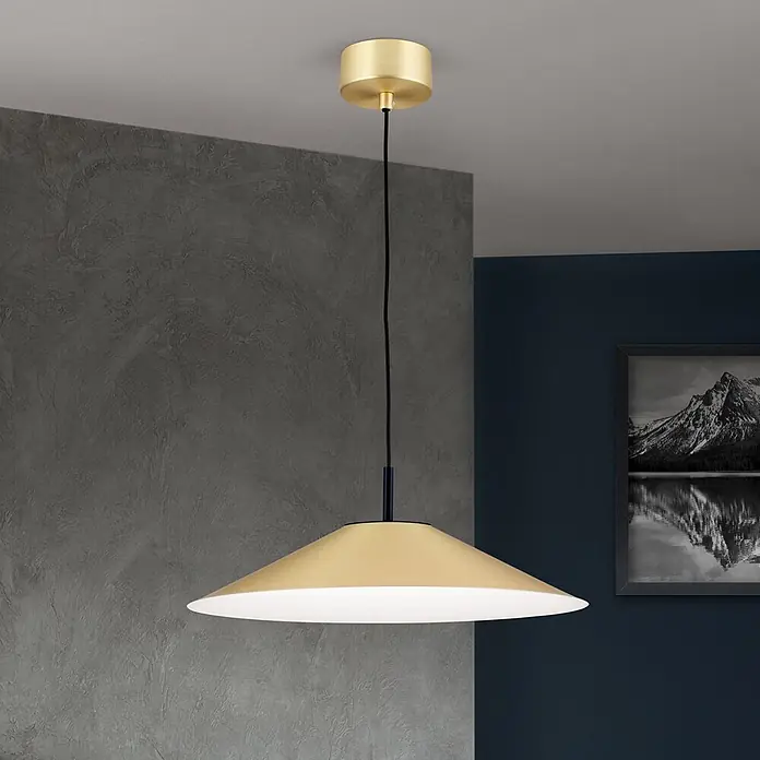 Orion Leuchten LED-Pendelleuchte rund -  - Goldene Hängeleuchte mit breitem kegelförmigem Schirm, von der Decke hängend und nach unten leuchtend.