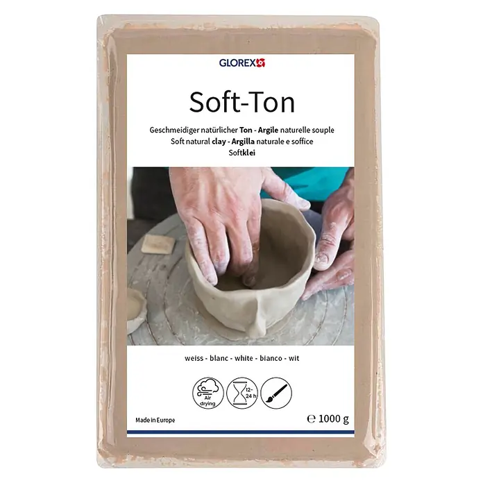 Glorex Hobby Time Softton - 1.000 g, Weiß - 1000g GLOREX Soft-Ton weiße lufthärtende Modelliermasse. Etikett zeigt Hände beim Modellieren.