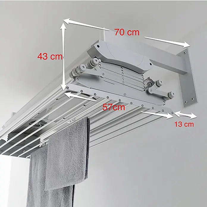 Foxydry Wandwäschetrockner Air 120 Wand - 122 cm, Farbe: Stahlgrau - Grauer, ausziehbarer Decken-Wäscheständer, mit Maßen gekennzeichnet, der zwei Handtücher hält.