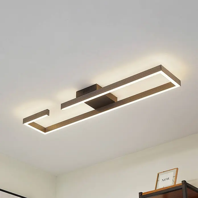 Lucande Deckenleuchte Yvor - schwarz - Moderne geometrische LED-Deckenleuchte mit dunklem, strukturiertem Rahmen.