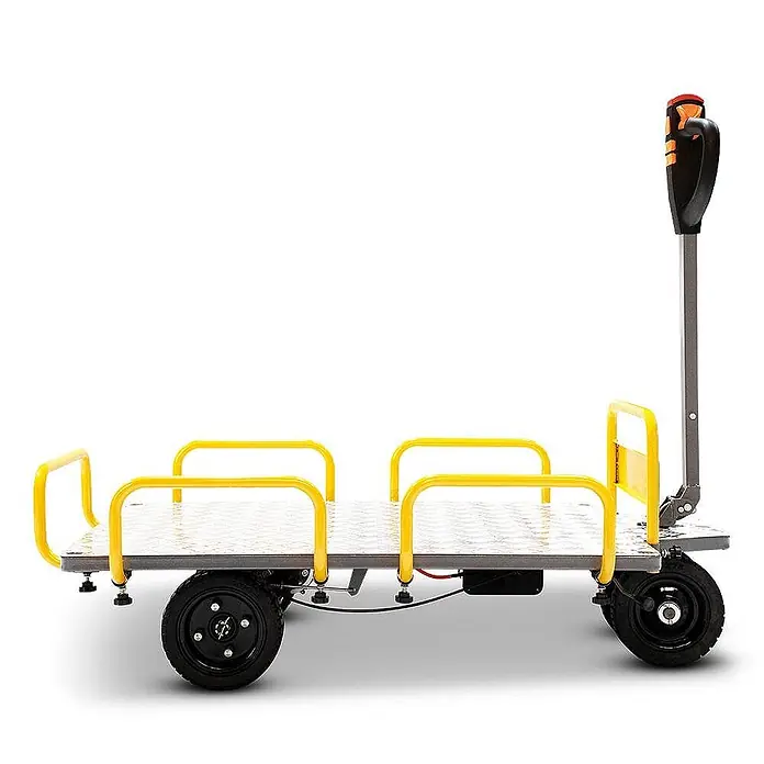 Bamato Akku-Schubkarre MTR-400 - 400 W, Traglast: 400 kg - Motorisierter Plattformwagen mit grauem Deck, gelben Geländern, schwarzen Rädern und ergonomischem orange-schwarzem Griff.