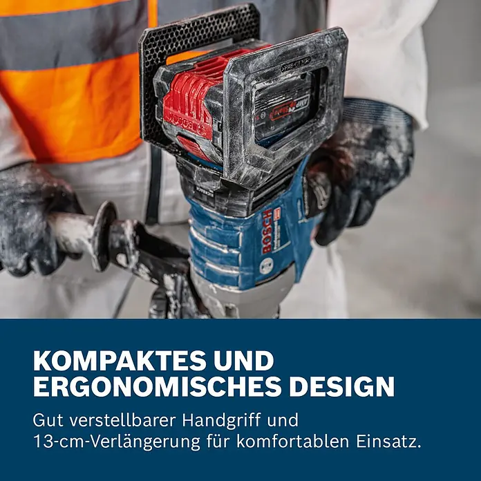Bosch Professional Akku-Rührwerk GRW 18V-120 - 18 V, Anzahl Akkus: Ohne Akku - Ein Arbeiter hält einen blau-schwarzen Bosch Rührwerk mit rotem Akku, trägt Arbeitshandschuhe und eine orangefarbene Weste.