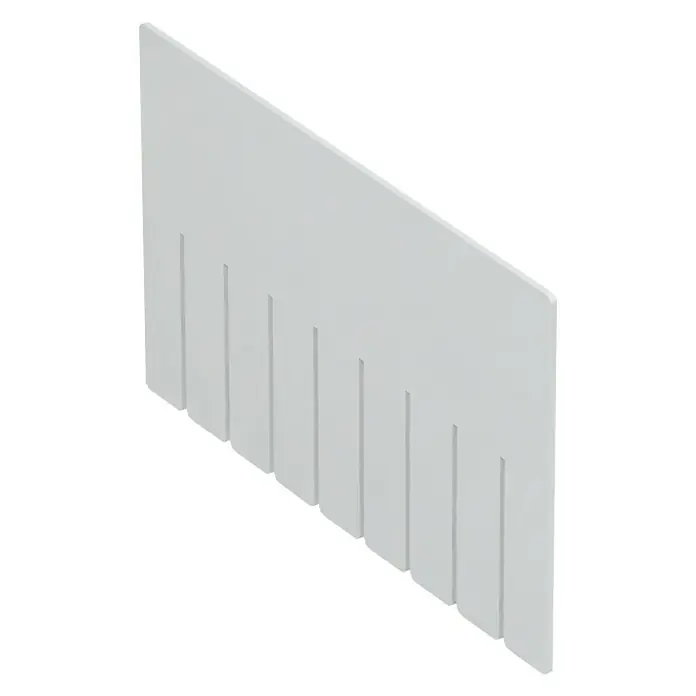 Surplus Systems Trennwand - Passend für: Surplus Systems Euronormboxen, L x H: 26 x 16 cm - Ein weißes Lamellenpaneel mit vertikalen Schlitzen, ideal für moderne Innenarchitektur und akustische Verbesserungen.