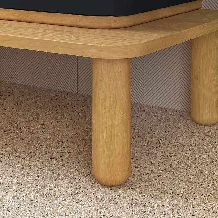 VitrA Sento Möbelfuß-Set -  - Helles Holzmöbel, abgerundete Kanten, zylindrische Beine, dunkle Oberseite.