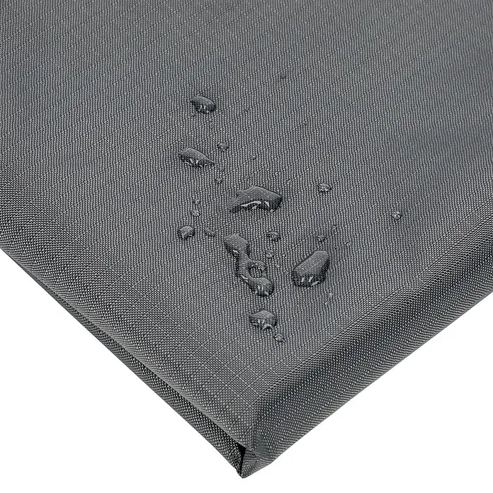 SENSUM Schirm-Schutzhülle - Kunststoff, Passend für: Schirme bis Ø 400 cm - Dunkelgraues, dicht gewebtes, wasserabweisendes Gewebe mit sichtbaren Wassertropfen auf der Oberfläche.