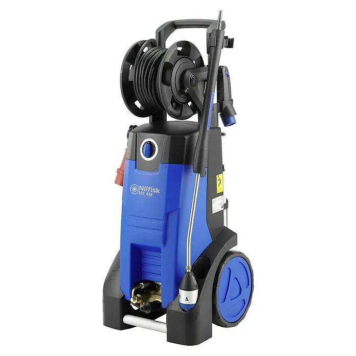 Nilfisk Hochdruckreiniger MC4M-180/740 XT - 4.000 W, Max. Druck: 180 bar, Fördermenge: 740 l/h - Der Nilfisk MC 4M Hochdruckreiniger mit Schlauchtrommel ist ein leistungsstarkes und vielseitiges Reinigungsgerät.