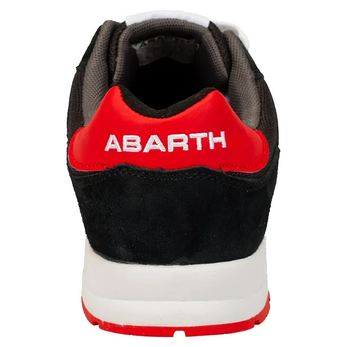 Abarth Zapato bajo de seguridad 595 - 44, Clase de protección según EN ISO 20345: S3, Negro/Rojo - Vista trasera de una zapatilla negra con contrafuerte ABARTH rojo, entresuela blanca y suela exterior roja.