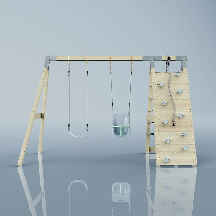 OutdoorToys Schaukel Klettergerüst Kuckuck - B x L: 183 x 322 cm, Holz - Hölzerne Schaukel mit zwei Schaukeln (klassisch und Babysitz) und einer angebauten Kletterwand mit weißen Griffen.