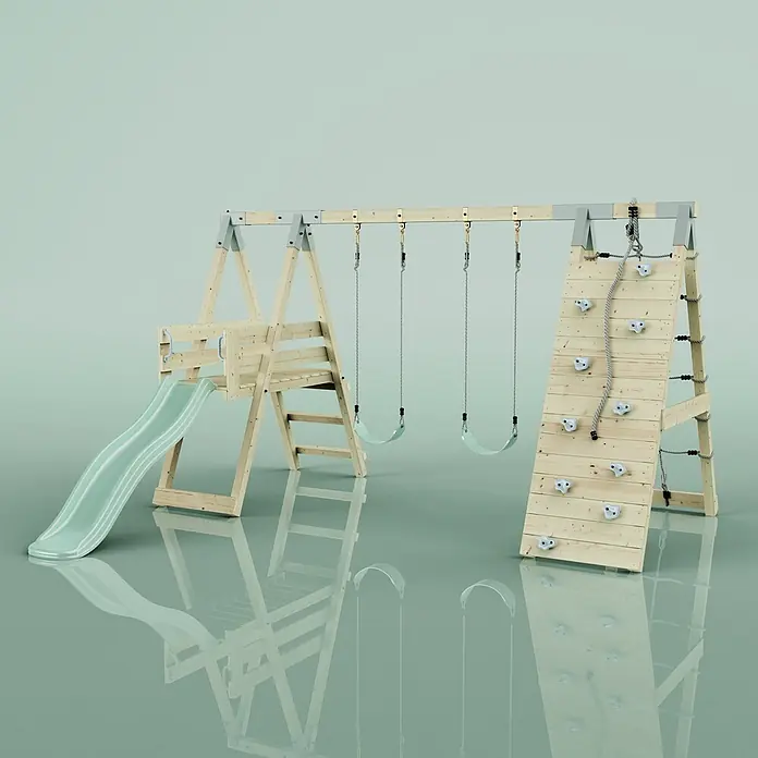 OutdoorToys Schaukel Klettergerüst Frosch - B x L: 288 x 370 cm, Holz - Hölzernes Outdoor-Spielset mit hellgrüner Rutsche, zwei Schaukeln und einer Kletterwand mit weißen Griffen.