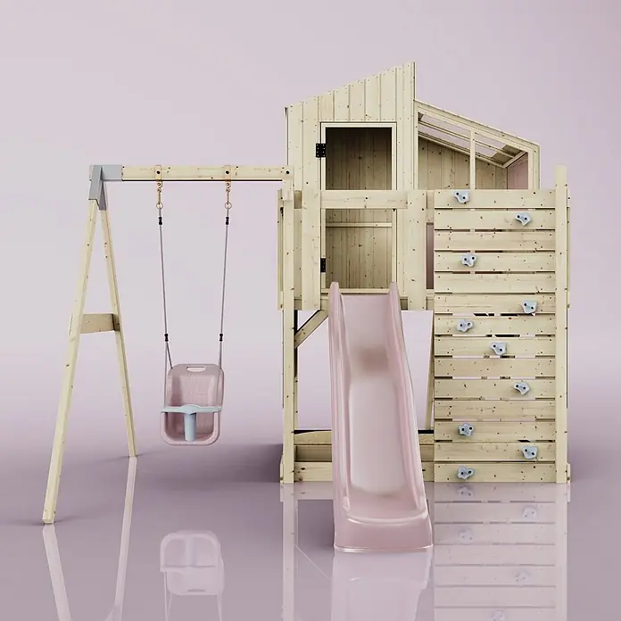 OutdoorToys Klettergerüst Lotta - 308 x 414 x 291 cm, Holz, Rosa - Kinderspielplatz aus Holz mit rosa Rutsche, Schaukel, Kletterwand und Spielhaus auf hellviolettem Hintergrund.