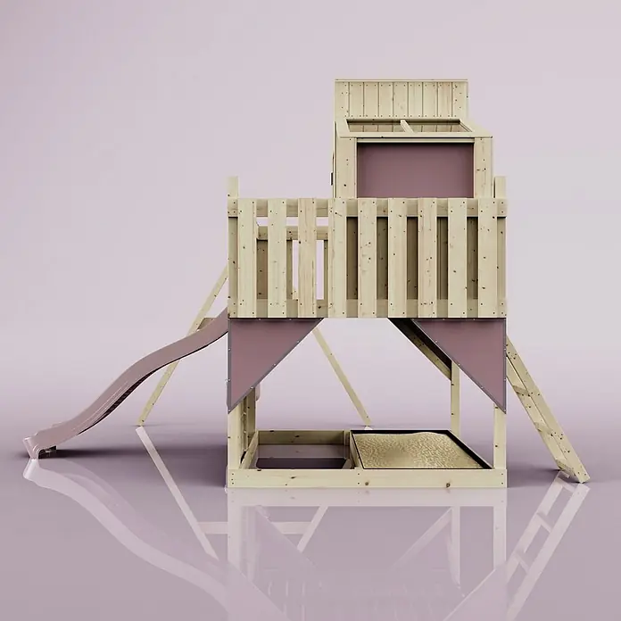OutdoorToys Klettergerüst Lotta - 308 x 414 x 291 cm, Holz, Rosa - Hölzernes Kinderspielgerät mit Rutsche, Sandkasten und erhöhtem Spielhaus, mit hellem Holz und lila Akzenten.