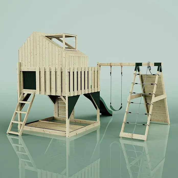 OutdoorToys Klettergerüst Anika - 399 x 414 x 291 cm, Holz, Grün - Hölzernes Kinderspielhaus mit Rutsche, Schaukel, Kletternetz und Sandkasten, akzentuiert mit Grün.