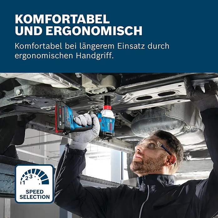 Bosch Professional AMPShare 18V Akku-Drehschlagschrauber GDX 18V-285 - 18 V, Ohne Akku, 285 Nm - Mann benutzt einen blauen und schwarzen Bosch 18V Schlagschrauber mit Drehzahlregelung unter einem Auto.