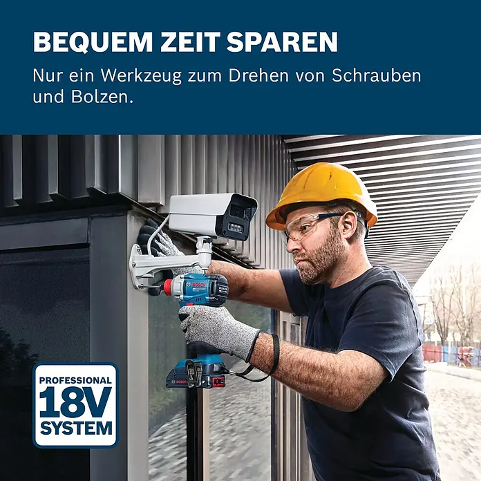 Bosch Professional AMPShare 18V Akku-Drehschlagschrauber GDX 18V-285 - 18 V, Ohne Akku, 285 Nm - Fachmann installiert Überwachungskamera mit blau-schwarzem Bosch 18V Schlagschrauber.