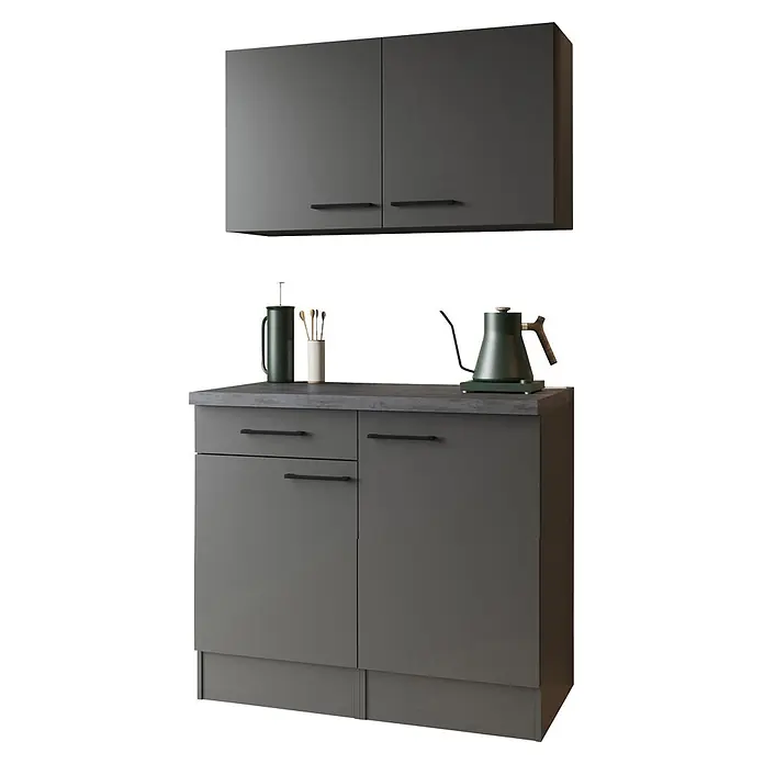 Respekta Buffetschrank - Breite: 100 cm, Grau Matt, Mit Oberschrank - Dunkelgraue Küchenschränke mit Arbeitsplatte, darauf ein Wasserkocher und ein Becher.