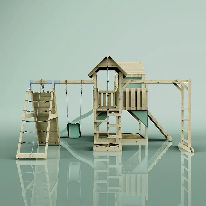 OutdoorToys Kinderspielturm Polarplay Bo - L x B x H: 490 x 503 x 291 cm, Grün - Hölzernes Spielplatz-Set mit Spielhaus, Rutsche, Schaukeln, Kletterseil und Kletternetz.