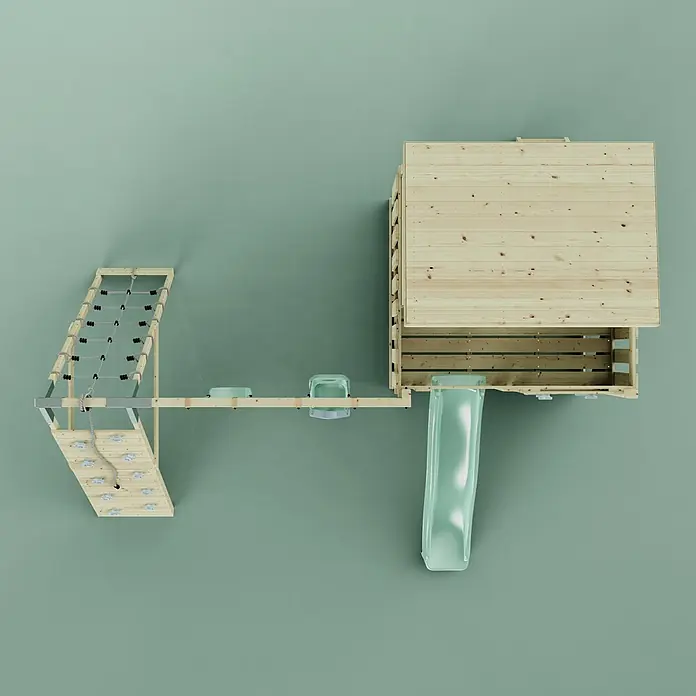 OutdoorToys Kinderspielturm Aksel - L x B x H: 469 x 415 x 261 cm, Grün - Blick von oben auf ein Holzspielplatz-Set mit Kletternetz, Kletterwand, Hängestufen und grüner Rutsche.