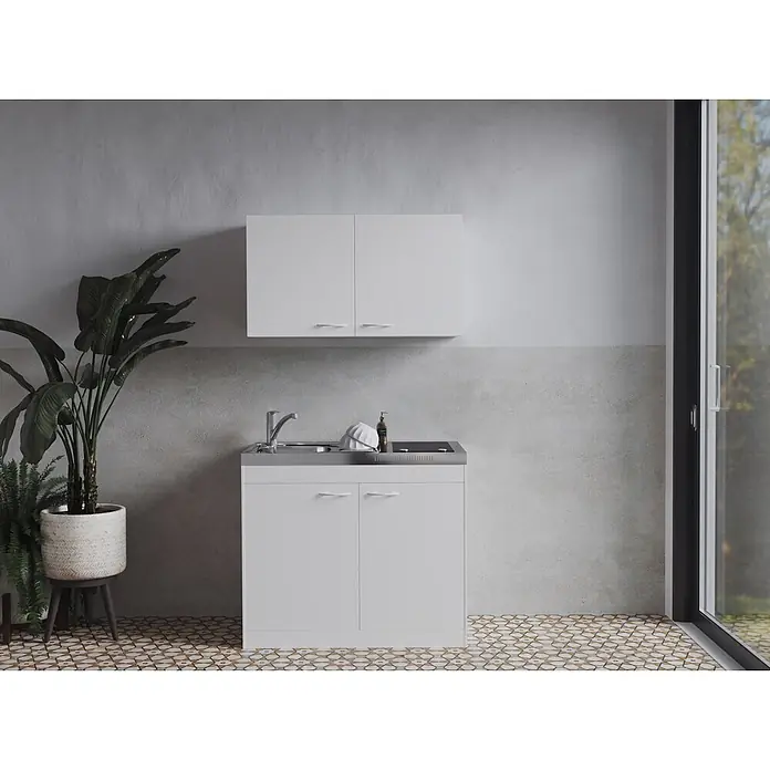 Respekta Miniküche Levin - Breite: 100 cm, Weiß, Mit Glaskeramikkochfeld - Weißer Hauswirtschafts-Spülenschrank mit Edelstahlspüle und passendem Hängeschrank in einem modernen Waschraum.