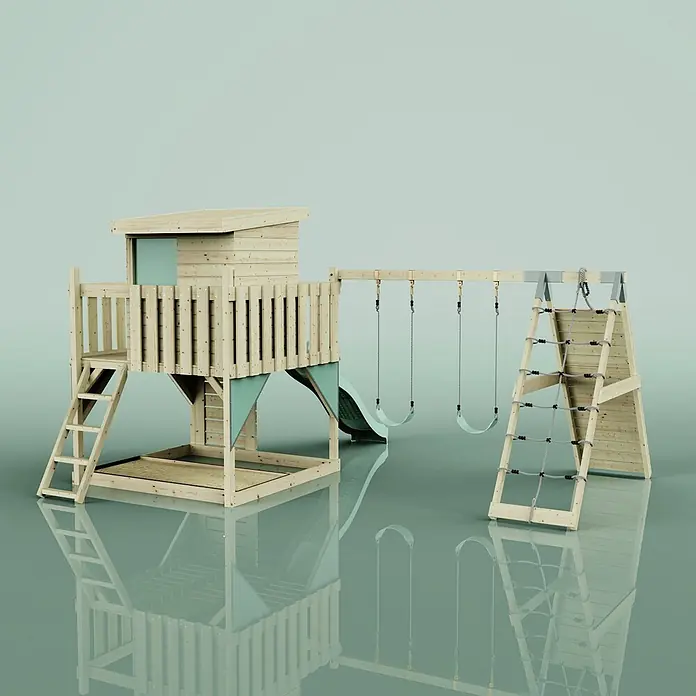 OutdoorToys Kinderspielturm Frida - L x B x H: 468 x 414 x 260 cm, Grün - Spielturm aus Holz mit Spielhaus, Rutsche, zwei Schaukeln und Kletternetz, mit hellblauen Akzenten.